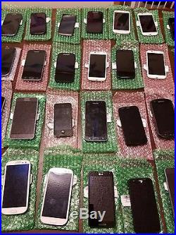 32 Cell Phone Wholesale Lot Samsung Iphone Motorola US Cellular A/B Conditions