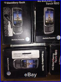 Lot Of 16 Blackberry curve -AT&T