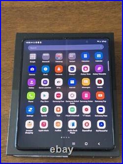 Samsung Galaxy Z Fold3 5G SM-F926U 256GB Phantom Black (Verizon)